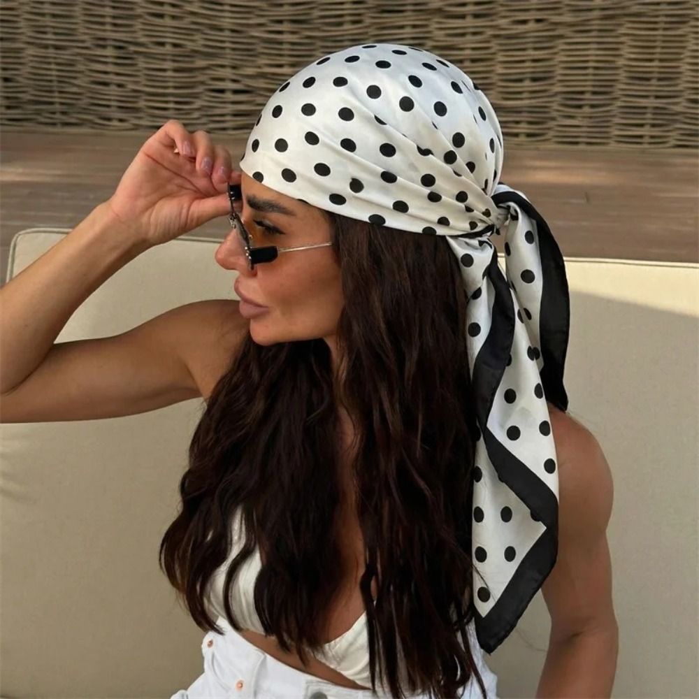 Women'S Korean Accessories - Zarif Baskılı Nokta Baskı Eşarp Geometrik
