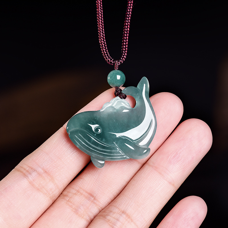 Women Accessories Products - Doğal Birmanya Yeşim Taşı Balina Kolye